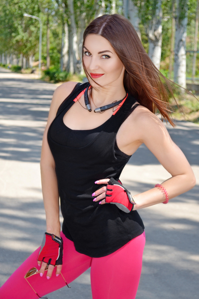 Radiant Allure: Ekaterina, 42 y.o. from Odesa, Ukraine — VeronikaLove