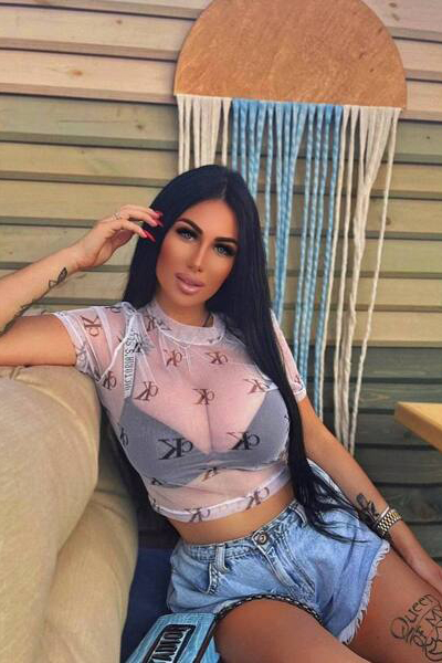 Mystical Presence: Victoriia, 24 y.o. from Antalya Ili, Turkey — VeronikaLove