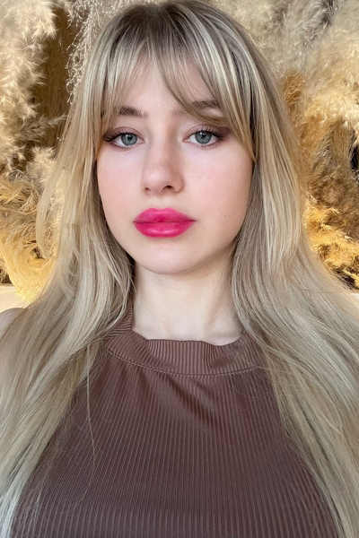 Dynamic Karyna, 23 y.o. from Odesa, Ukraine with Blonde hair — VeronikaLove