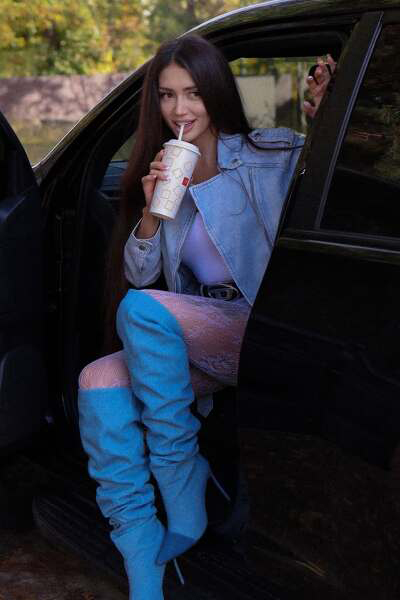 Ethereal Elegance: Victoriya, 24 y.o. from Dnipro, Ukraine — VeronikaLove