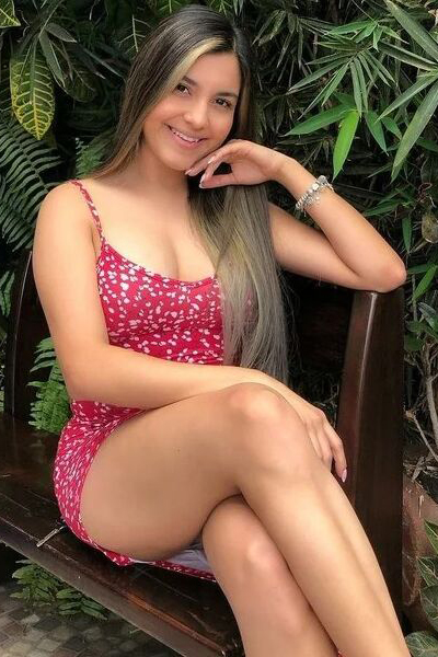 Captivating Melany Melissa, 27 y.o. from California, United States with Light-brown hair — VeronikaLove
