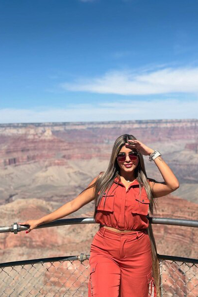 Captivating Melany Melissa, 27 y.o. from California, United States with Light-brown hair — VeronikaLove
