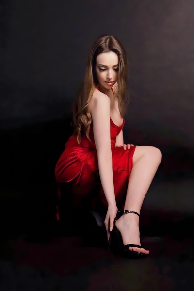 Captivating Yuliana, 30 y.o. from Chernivtsi, Ukraine with Brown hair — VeronikaLove