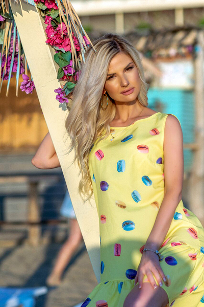 Enigmatic Charm: Svitlana, 42 y.o. from Kyiv, Ukraine — VeronikaLove