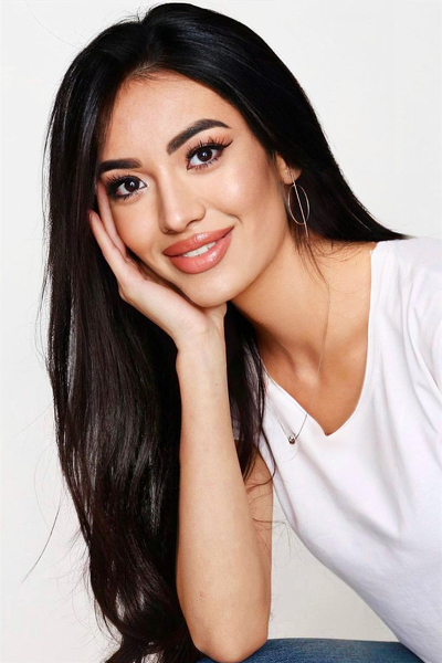 Graceful Radiance: Umida, 23 y.o. from Karagandinskaya region, Kazakhstan — VeronikaLove