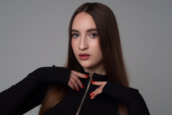 Enigmatic Beauty: Angelina, 19 y.o. from Odesa, Ukraine — VeronikaLove