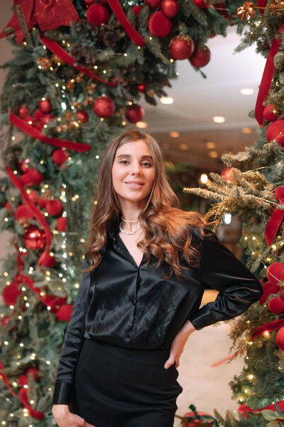 Dynamic Valeriia, 28 y.o. from Florida, United States with Chestnut hair — VeronikaLove