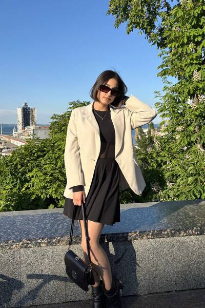 Serene Anna, 23 y.o. from Odesa, Ukraine with Brown hair — VeronikaLove