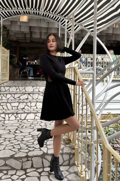 Serene Anna, 23 y.o. from Odesa, Ukraine with Brown hair — VeronikaLove