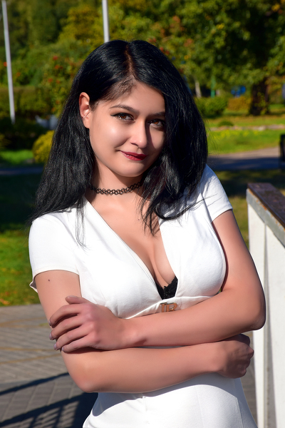 Mystical Enchantment: Vladislava, 29 y.o. from Zaporizhzhia, Ukraine — VeronikaLove