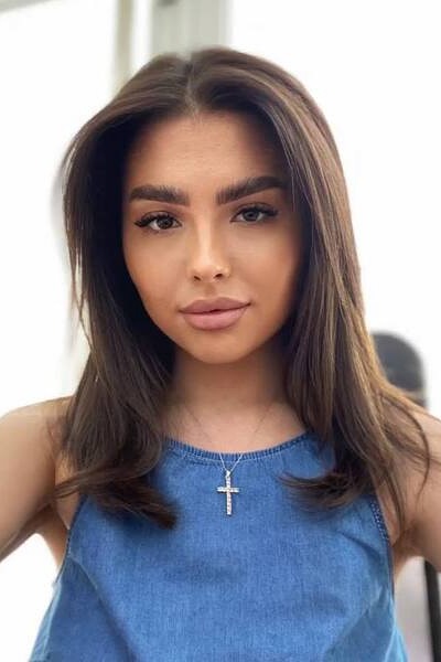 Graceful Radiance: Viorica, 28 y.o. from Chisinau, Moldova — VeronikaLove