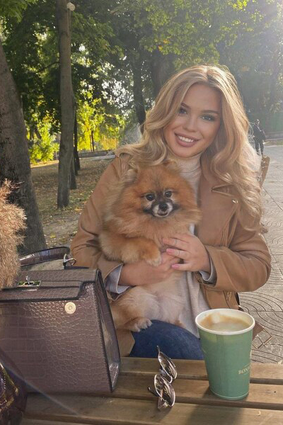 Radiant Allure: Veronica, 28 y.o. from Chisinau, Moldova — VeronikaLove