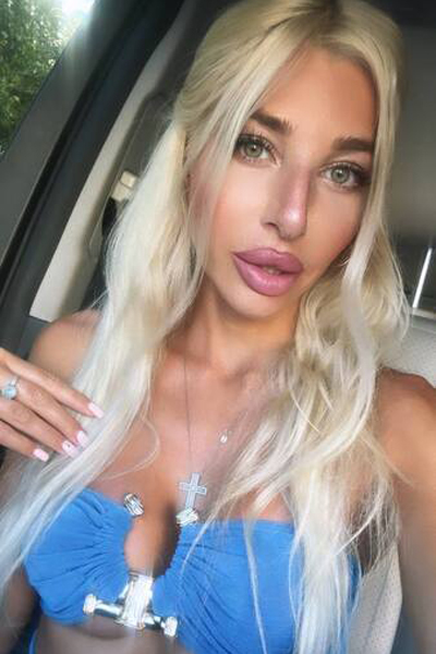 Ethereal Charm: Anjela, 31 y.o. from Odesa, Ukraine — VeronikaLove