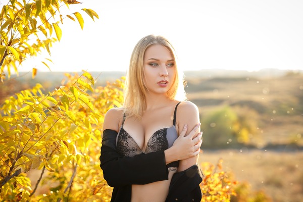 Enchanting Presence: Alena, 25 y.o. from Zaporizhzhia, Ukraine — VeronikaLove