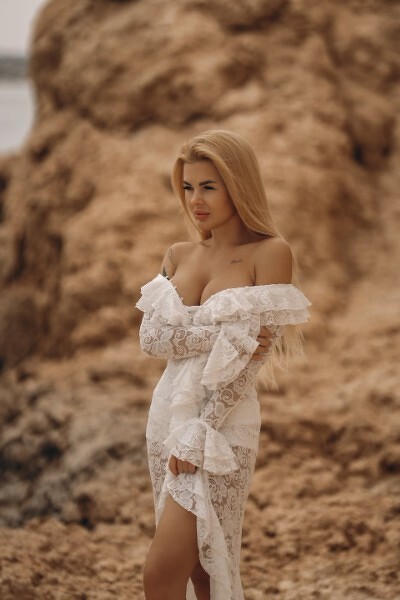 Enchanting Charisma: Alina, 35 y.o. from Vinnytsia, Ukraine — VeronikaLove