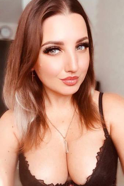 Elegant Enchantment: Inna, 33 y.o. from Mykolaiv, Ukraine — VeronikaLove