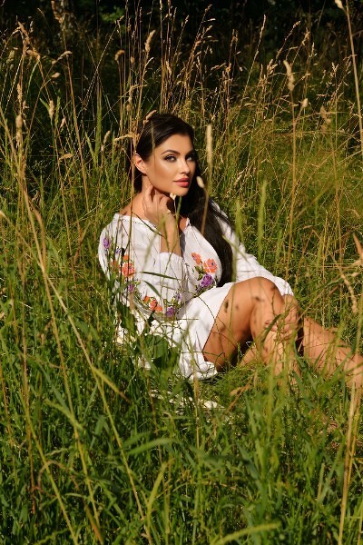 Mystical Allure: Lesia, 47 y.o. from Kyiv, Ukraine — VeronikaLove