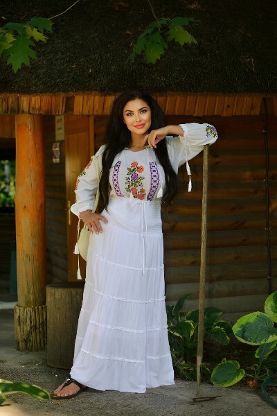Mystical Allure: Lesia, 47 y.o. from Kyiv, Ukraine — VeronikaLove