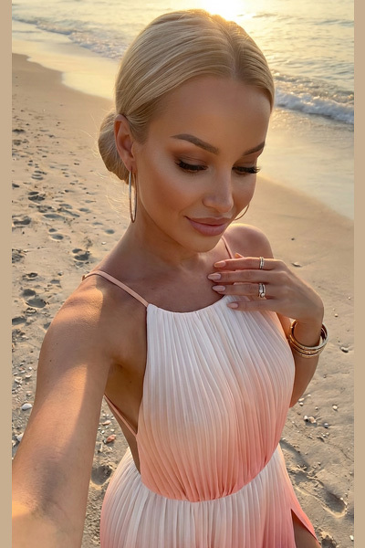 Magnetic Charm: Vladislava, 30 y.o. from Kharkiv, Ukraine — VeronikaLove