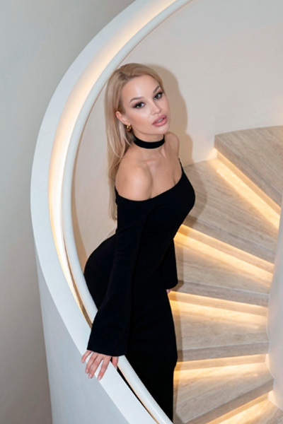 Magnetic Charm: Vladislava, 30 y.o. from Kharkiv, Ukraine — VeronikaLove