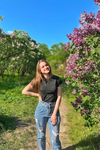 Radiant Allure: Alina, 22 y.o. from Bila Tserkva, Ukraine — VeronikaLove