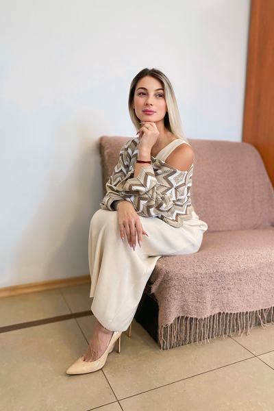 Enigmatic Allure: Marina, 49 y.o. from Bila Tserkva, Ukraine — VeronikaLove