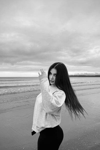 Angelic Grace: Alena, 28 y.o. from Kyiv, Ukraine — VeronikaLove