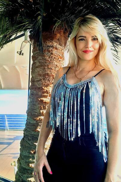 Elegant Elena, 50 y.o. from Lodz, Poland with Blonde hair — VeronikaLove