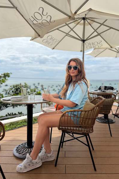 Enthralling Mystery: Inna, 33 y.o. from Warszawa, Poland — VeronikaLove