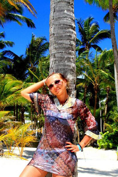 Magnetic Charm: Alona, 45 y.o. from Kyiv, Ukraine — VeronikaLove