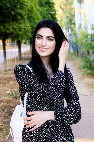 Whimsical Wonder: Anna, 21 y.o. from Lviv, Ukraine — VeronikaLove