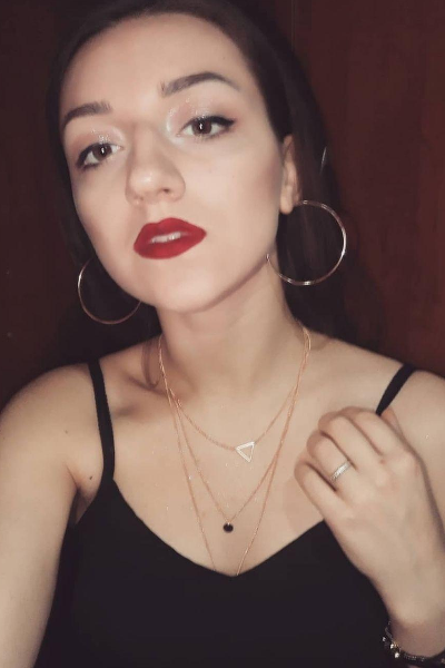 Enchanting Charisma: Elena, 31 y.o. from Kherson, Ukraine — VeronikaLove