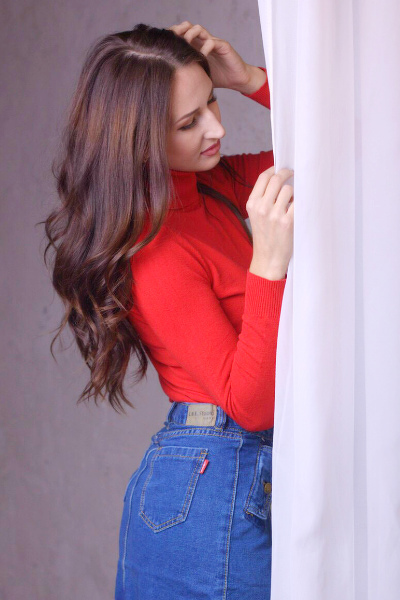 Dazzling Aura: Elena, 28 y.o. from Kherson, Ukraine — VeronikaLove