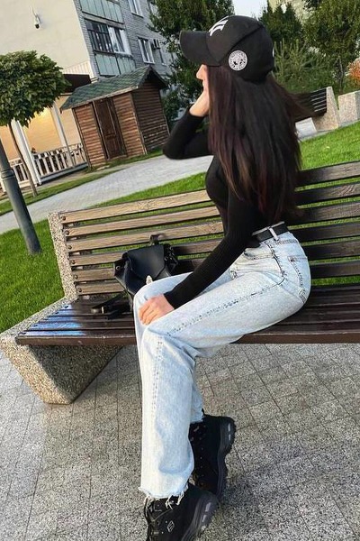 Dazzling Aura: Elena, 28 y.o. from Kherson, Ukraine — VeronikaLove