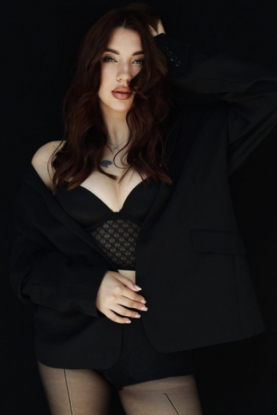 Graceful Charm: Diana, 24 y.o. from Dnipro, Ukraine — VeronikaLove