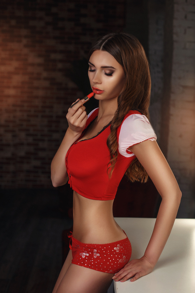 Lovely Natalia, 38 y.o. from Kyiv, Ukraine with Brown hair — VeronikaLove
