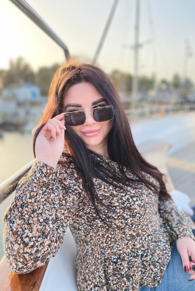 Radiant Charm: Maria, 28 y.o. from Kyiv, Ukraine — VeronikaLove