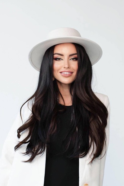 Enchanting Anna, 34 y.o. from Kyiv, Ukraine with Brown hair — VeronikaLove