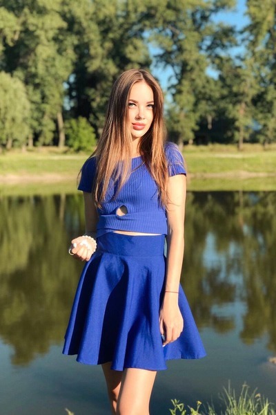 Dazzling Charm: Anna, 25 y.o. from Kyiv region, Ukraine — VeronikaLove