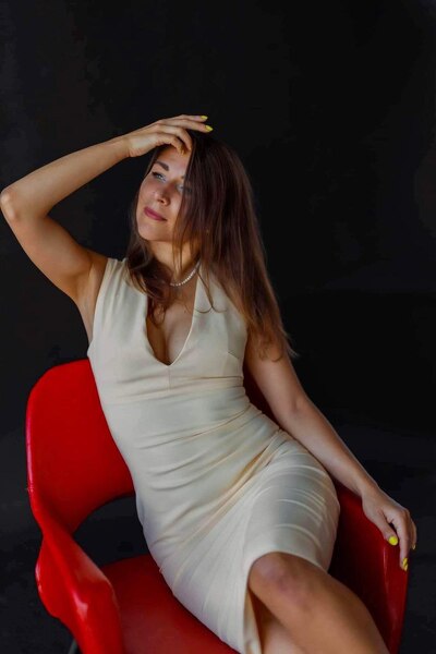 Enigmatic Beauty: Natalia, 40 y.o. from Cherkasy, Ukraine — VeronikaLove