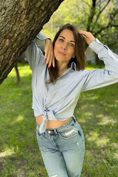Enigmatic Beauty: Natalia, 40 y.o. from Cherkasy, Ukraine — VeronikaLove