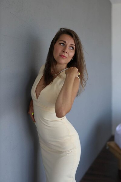 Enigmatic Beauty: Natalia, 40 y.o. from Cherkasy, Ukraine — VeronikaLove