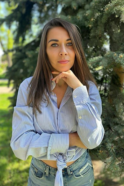 Enigmatic Beauty: Natalia, 40 y.o. from Cherkasy, Ukraine — VeronikaLove