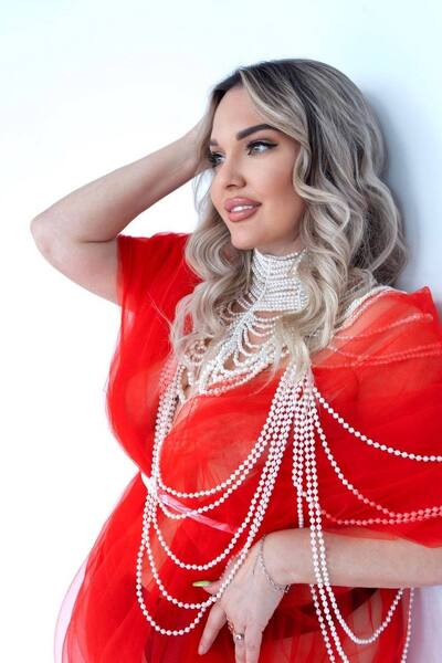 Lovely Alena, 34 y.o. from Chisinau, Moldova with Blonde hair — VeronikaLove