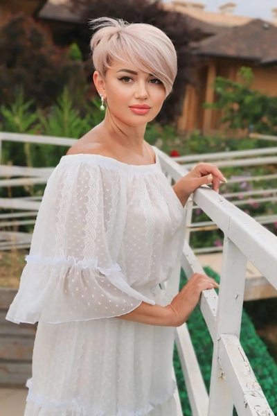 Enigmatic Olena, 55 y.o. from Odesa, Ukraine with Blonde hair — VeronikaLove
