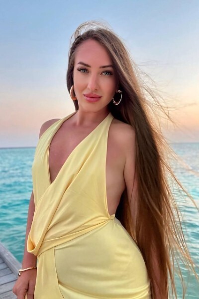 Ethereal Beauty: Olena, 39 y.o. from Kharkiv region, Ukraine — VeronikaLove