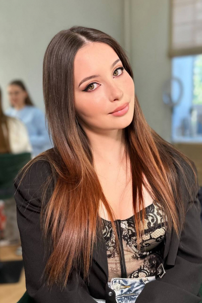 Mystical Enchantment: Arina, 19 y.o. from Kyiv, Ukraine — VeronikaLove