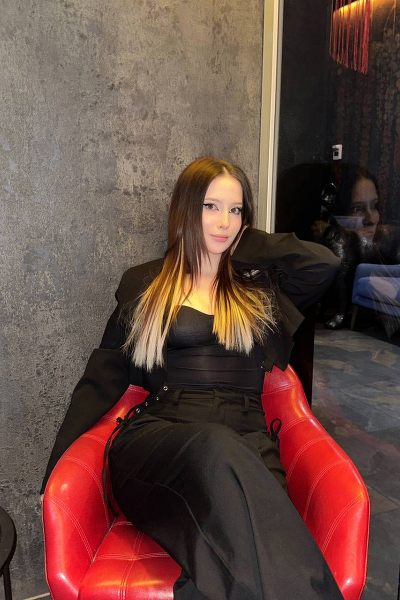 Mystical Enchantment: Arina, 19 y.o. from Kyiv, Ukraine — VeronikaLove