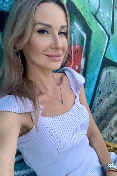 Radiant Beauty: Katerina, 42 y.o. from Odesa, Ukraine — VeronikaLove
