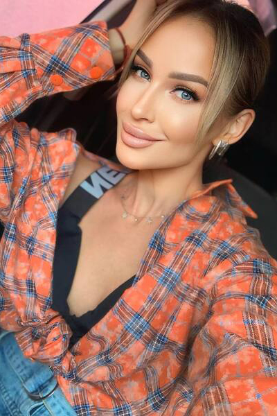 Radiant Beauty: Katerina, 42 y.o. from Odesa, Ukraine — VeronikaLove